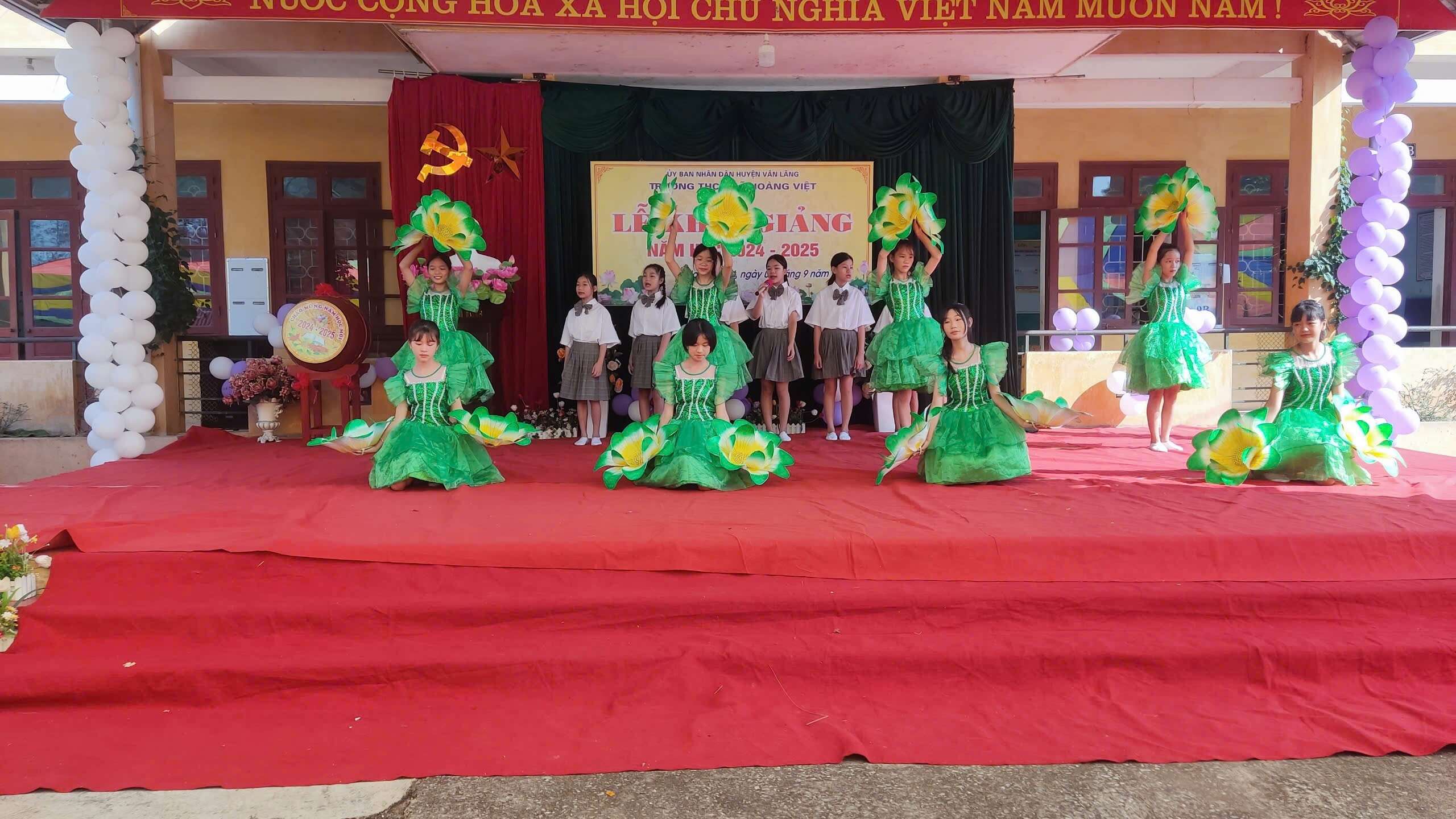 TRƯỜNG THCS XÃ HOÀNG VIỆT HÂN HOAN NGÀY KHAI TRƯỜNG,  ĐÓN CHÀO NĂM HỌC MỚI