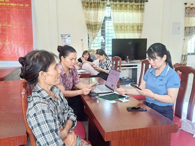TÍCH CỰC HƯỞNG ỨNG “CHIẾN DỊCH 100 NGÀY CAO ĐIỂM KHÁM SỨC KHỎE MIỄN PHÍ VÀ LẬP SỔ SỨC KHỎE ĐIỆN TỬ”