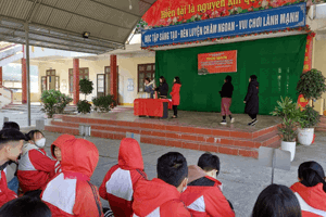 Kỉ niệm ngày thành lập Quân đội nhân dân Việt Nam 22/12 và Phát động phong trào  “Hũ gạo tình thương” năm 2022