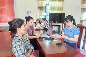 TÍCH CỰC HƯỞNG ỨNG “CHIẾN DỊCH 100 NGÀY CAO ĐIỂM KHÁM SỨC KHỎE MIỄN PHÍ VÀ LẬP SỔ SỨC KHỎE ĐIỆN TỬ”